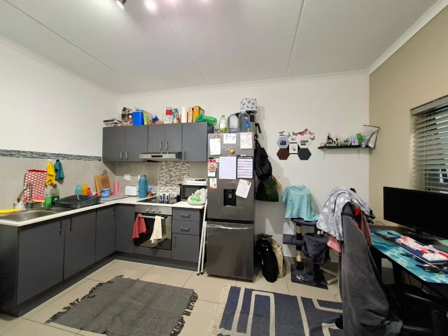 1 Bedroom Property for Sale in Edgemead Western Cape
